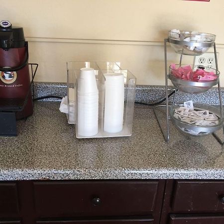 Budget Inn Columbus East 外观 照片