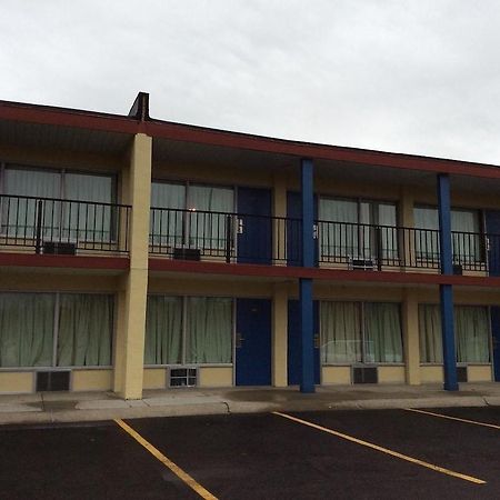 Budget Inn Columbus East 外观 照片