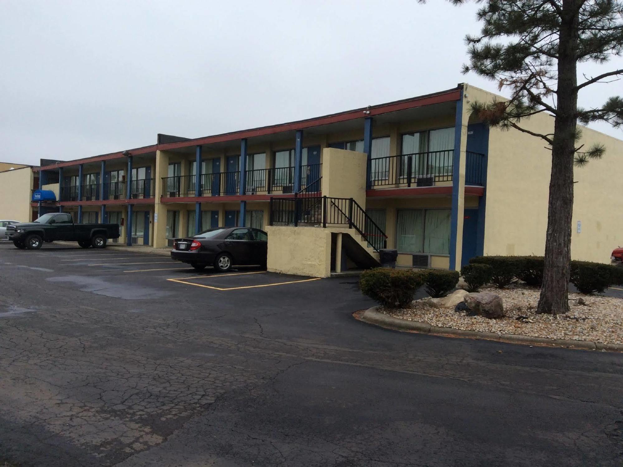 Budget Inn Columbus East 外观 照片